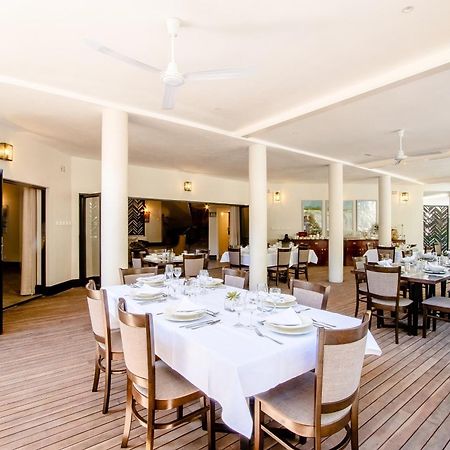 Nkosi Guest Lodge Victoria Falls Exterior photo